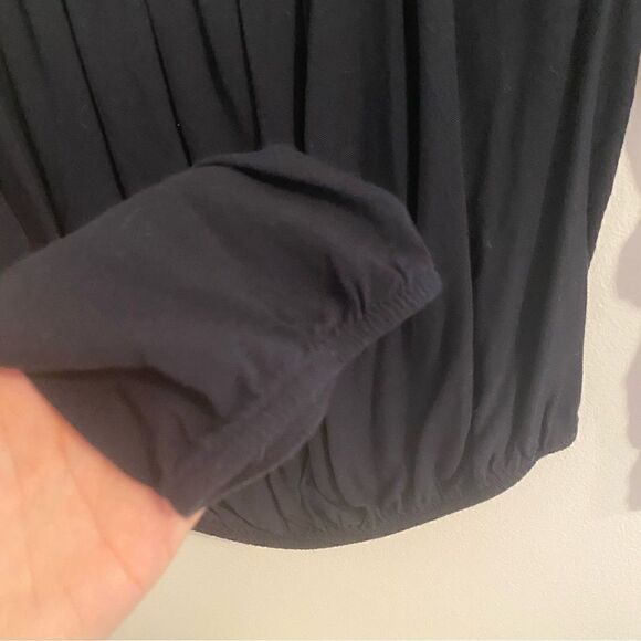 BRANDY Melville Off the Shoulder Black Long Sleeves Top • One Size - Picture 4 of 5